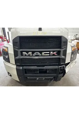 MACK ANTHEM Grille