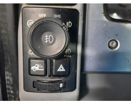 MACK ANTHEM HEADLAMP SWITCH