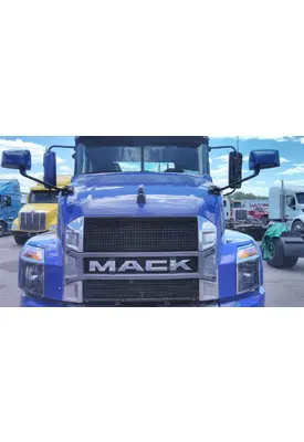 MACK ANTHEM HOOD