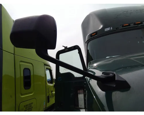 MACK ANTHEM MIRROR ASSEMBLY FENDERHOOD