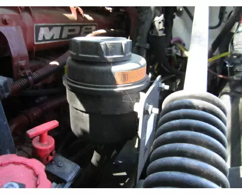 MACK ANTHEM POWER STEERING RESERVOIR