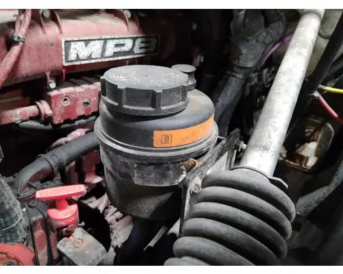 MACK ANTHEM POWER STEERING RESERVOIR
