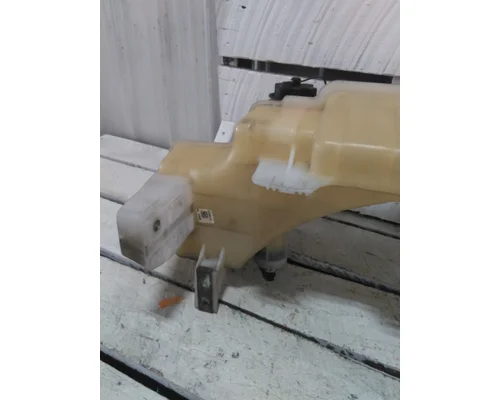 MACK ANTHEM RADIATOR OVERFLOW TANK