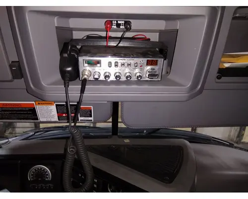 MACK ANTHEM RADIO AV EQUIPMENT