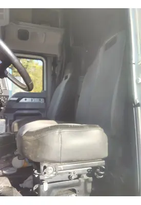 MACK ANTHEM SEAT, FRONT