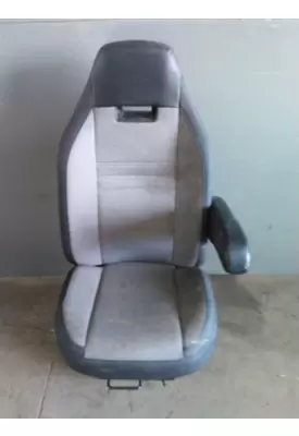 MACK ANTHEM SEAT, FRONT