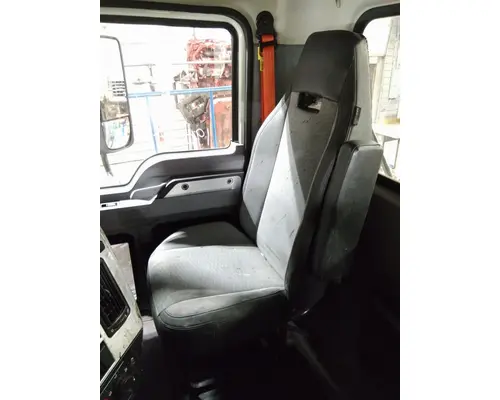 MACK ANTHEM SEAT, FRONT