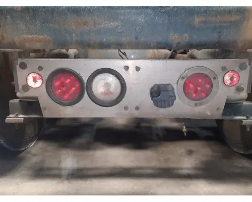 MACK ANTHEM STOP TURN TAIL LAMP