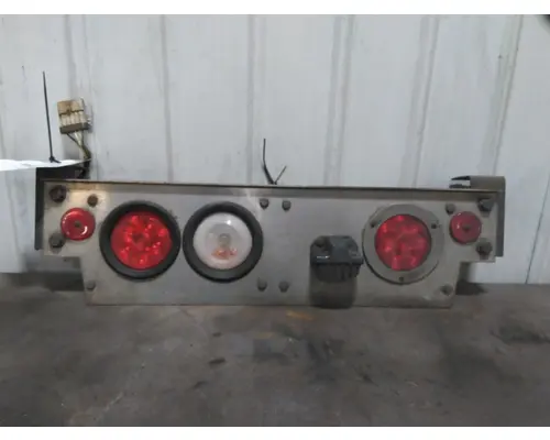 MACK ANTHEM STOP TURN TAIL LAMP