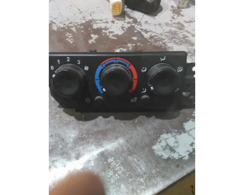 MACK ANTHEM TEMPERATURE CONTROL