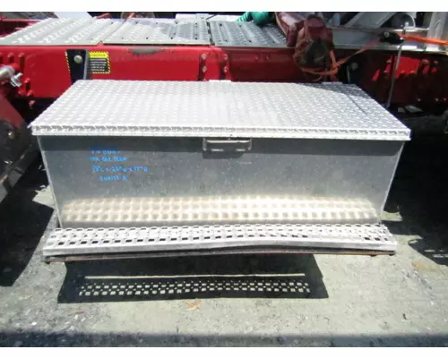 MACK ANTHEM TOOL BOX