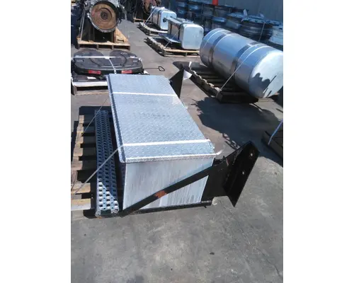 MACK ANTHEM TOOL BOX