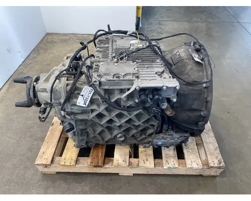 MACK ATO2612D Transmission Assembly