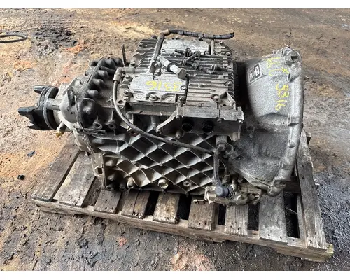 MACK ATO2612D Transmission Assembly
