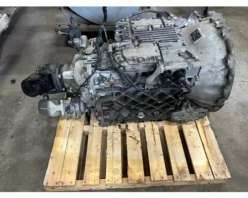 MACK ATO2612D Transmission Assembly