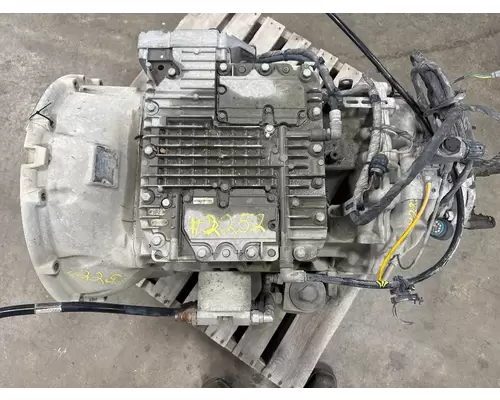 MACK ATO2612D Transmission Assembly