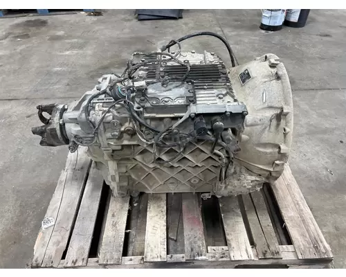 MACK ATO2612D Transmission Assembly