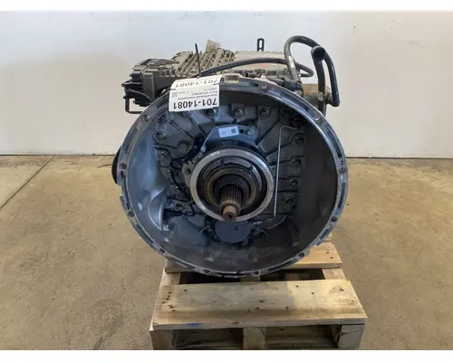 MACK ATO2612F Transmission Assembly