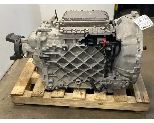 MACK ATO2612F Transmission Assembly