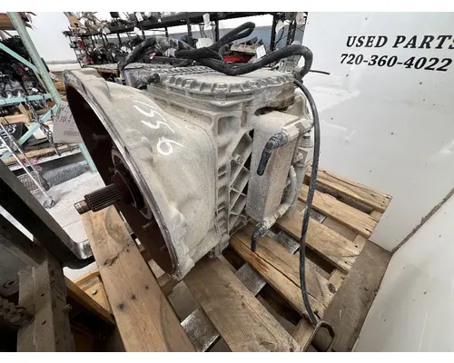 MACK ATO2612F Transmission Assembly