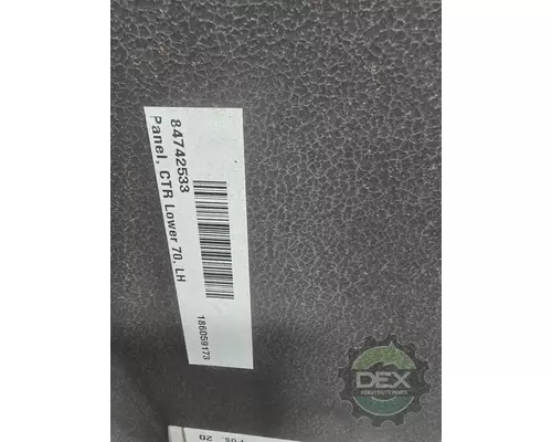 MACK Anthem 1644 bulb socket