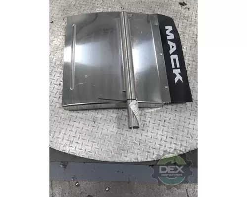 MACK Anthem 9224 mudguard with mounting (Trucks)
