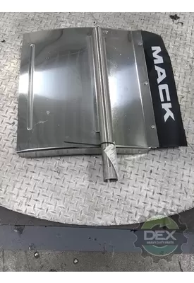 MACK Anthem 9224 mudguard with mounting (Trucks)