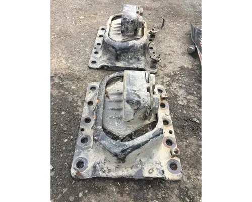 MACK Anthem Engine Mounts