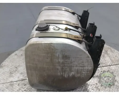 MACK Anthem Fuel Tank