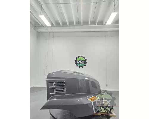 MACK Anthem Hood