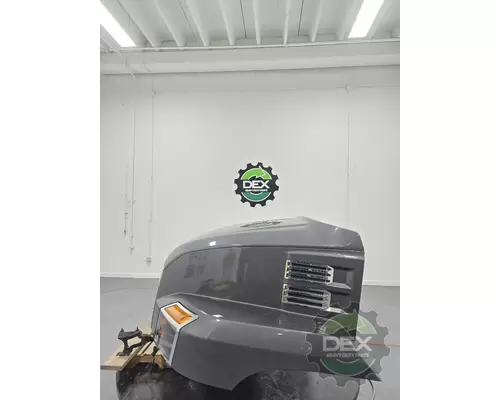 MACK Anthem Hood
