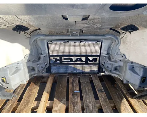 MACK Anthem Hood