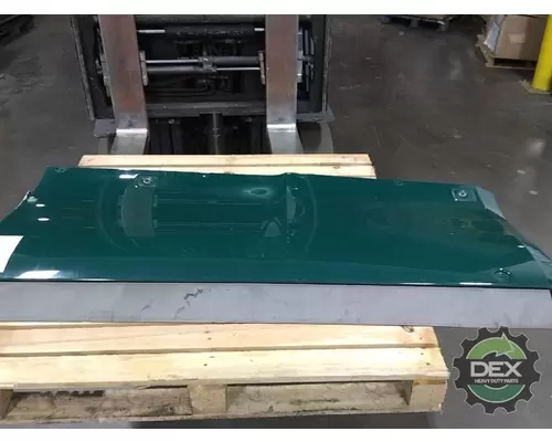 MACK Anthem Spoiler, Front