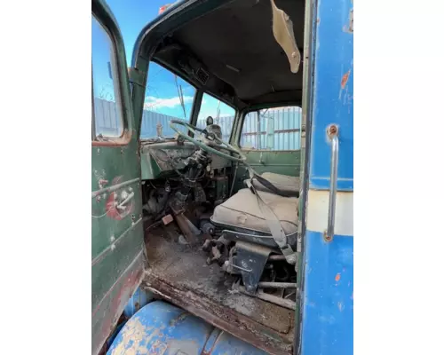 MACK B73 Vehicle For Sale