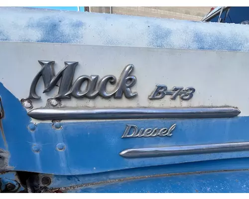 MACK B73 Vehicle For Sale