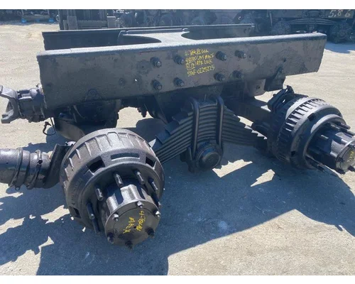 MACK CAMEL BACK SUSPENSION Cutoff Assembly (Complete With Axles)