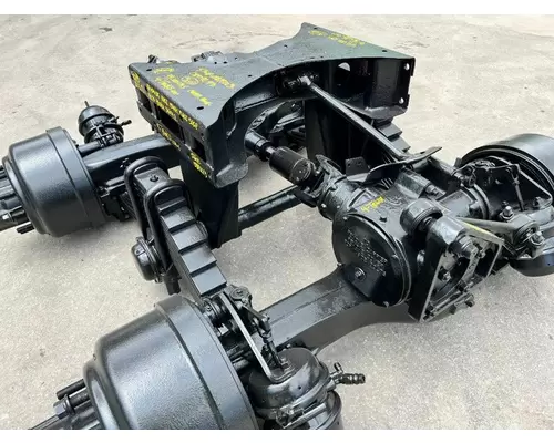 MACK CAMELBACK Cutoff Assembly (Complete With Axles)