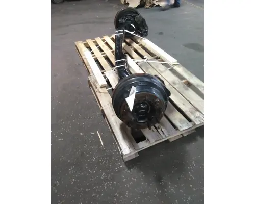 MACK CANNOT BE IDENTIFIED AXLE ASSEMBLY, FRONT (STEER)