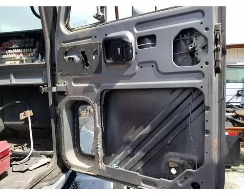 MACK CH 1989-2003 DOOR ASSEMBLY, FRONT