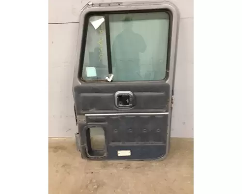 MACK CH 1989-2003 DOOR ASSEMBLY, FRONT