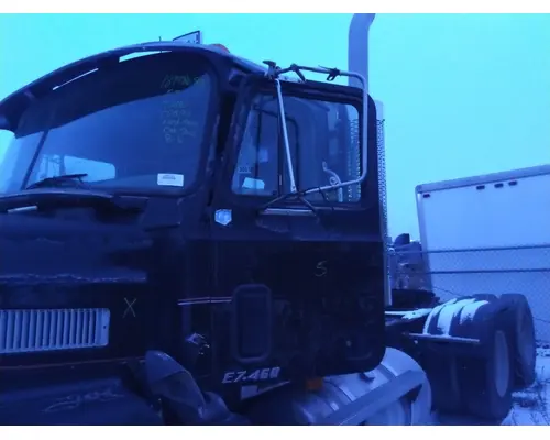 MACK CH 1989-2003 DOOR ASSEMBLY, FRONT