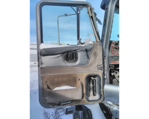MACK CH 1989-2003 DOOR ASSEMBLY, FRONT