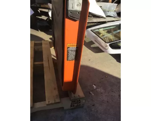 MACK CH 1989-2003 DOOR ASSEMBLY, FRONT
