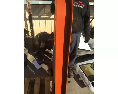 MACK CH 1989-2003 DOOR ASSEMBLY, FRONT