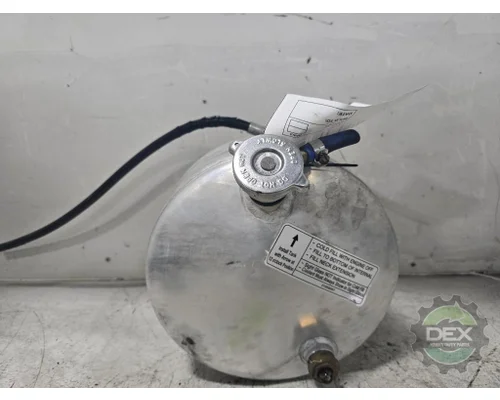 MACK CH 613 2612 expansion tank
