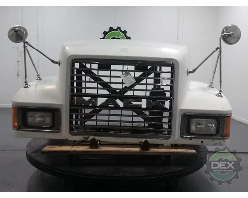 MACK CH 613 Hood