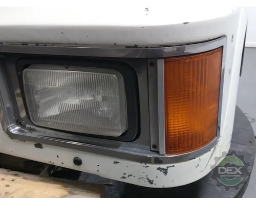 MACK CH 613 Hood