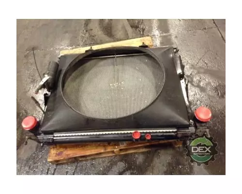 MACK CH 613 Radiator