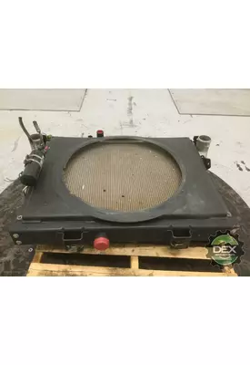 MACK CH 613 Radiator