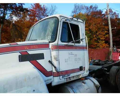 MACK CH600 SERIES Cab Clip